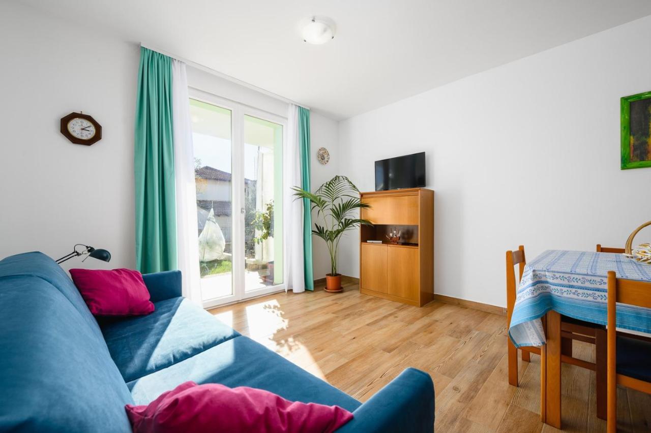 Andrea House With Apartments Умаг Екстер'єр фото