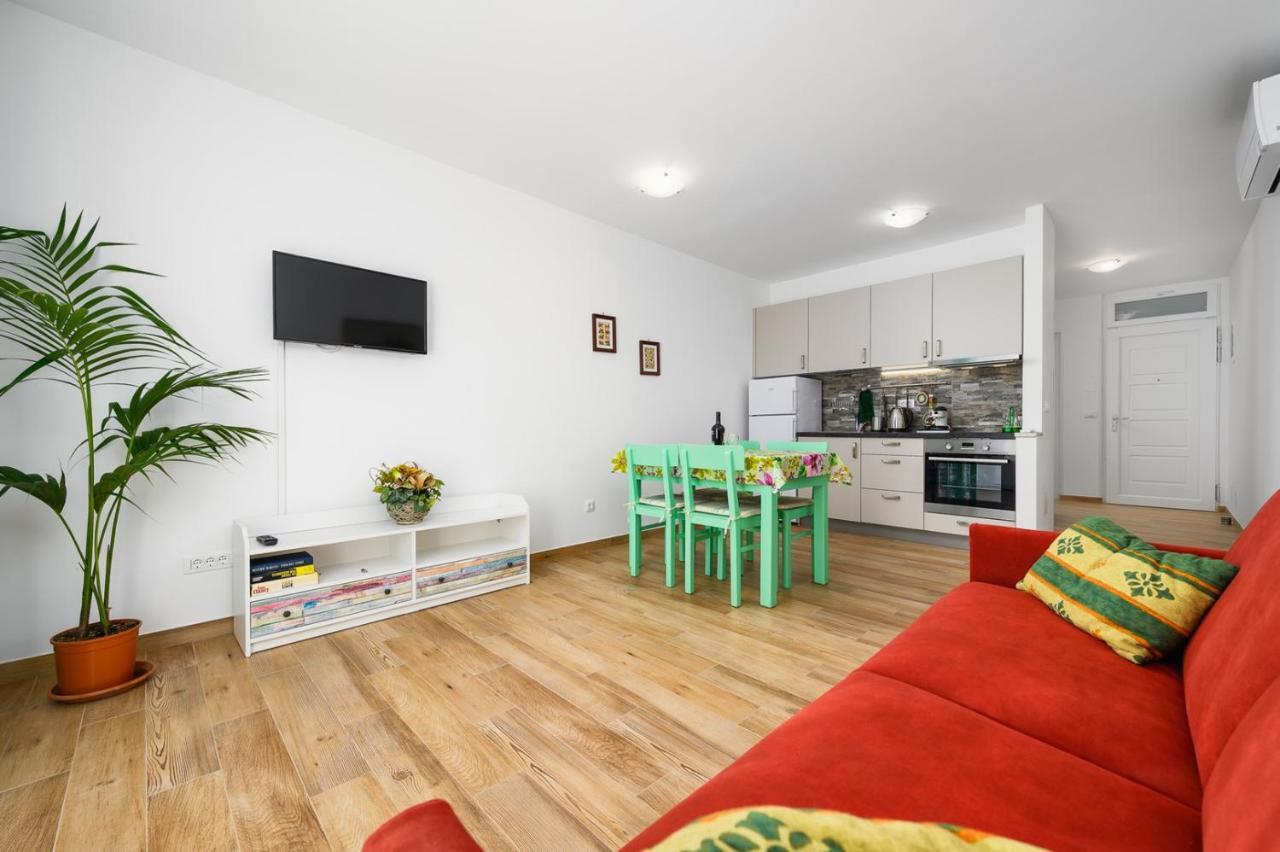 Andrea House With Apartments Умаг Екстер'єр фото