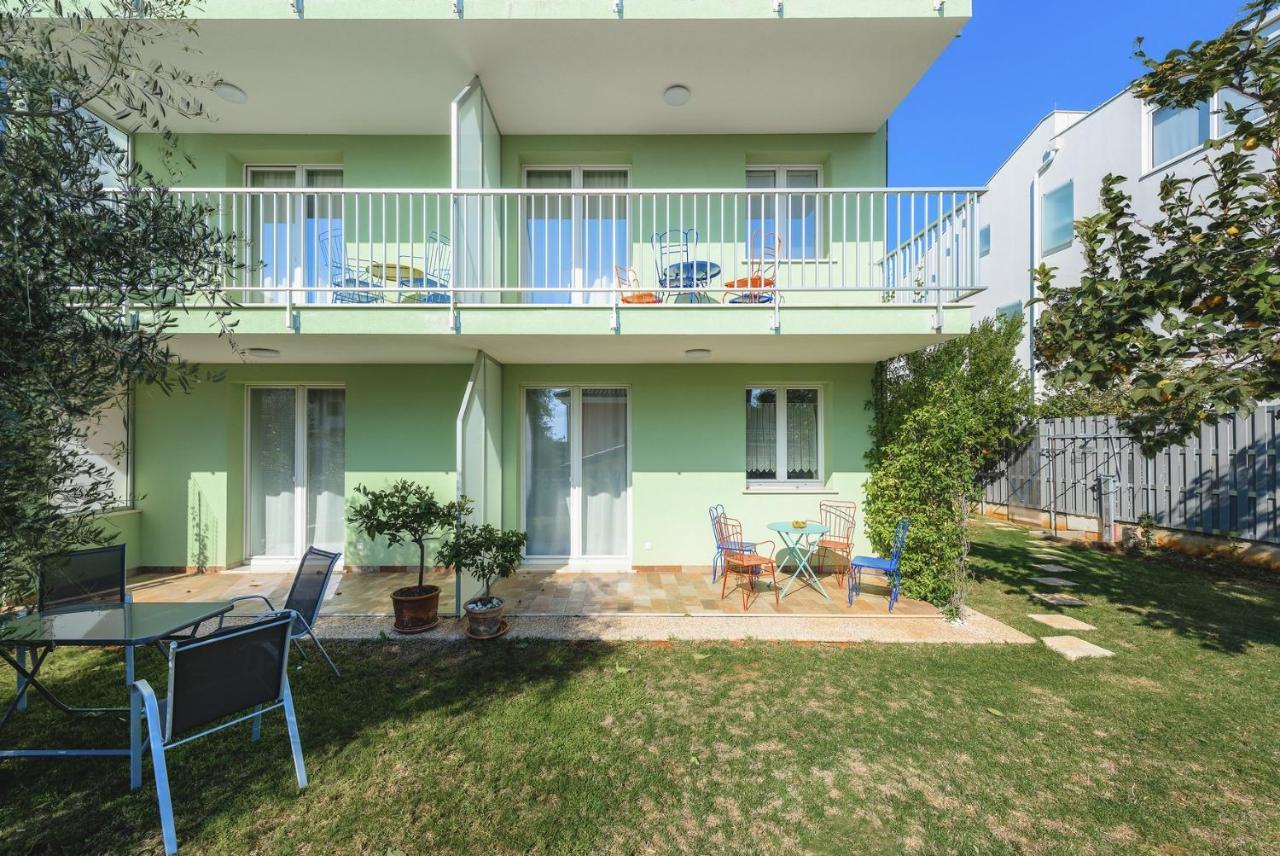 Andrea House With Apartments Умаг Екстер'єр фото