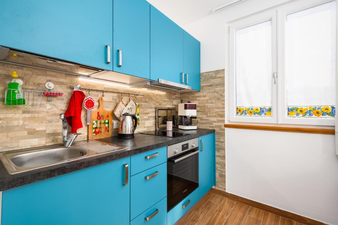 Andrea House With Apartments Умаг Екстер'єр фото